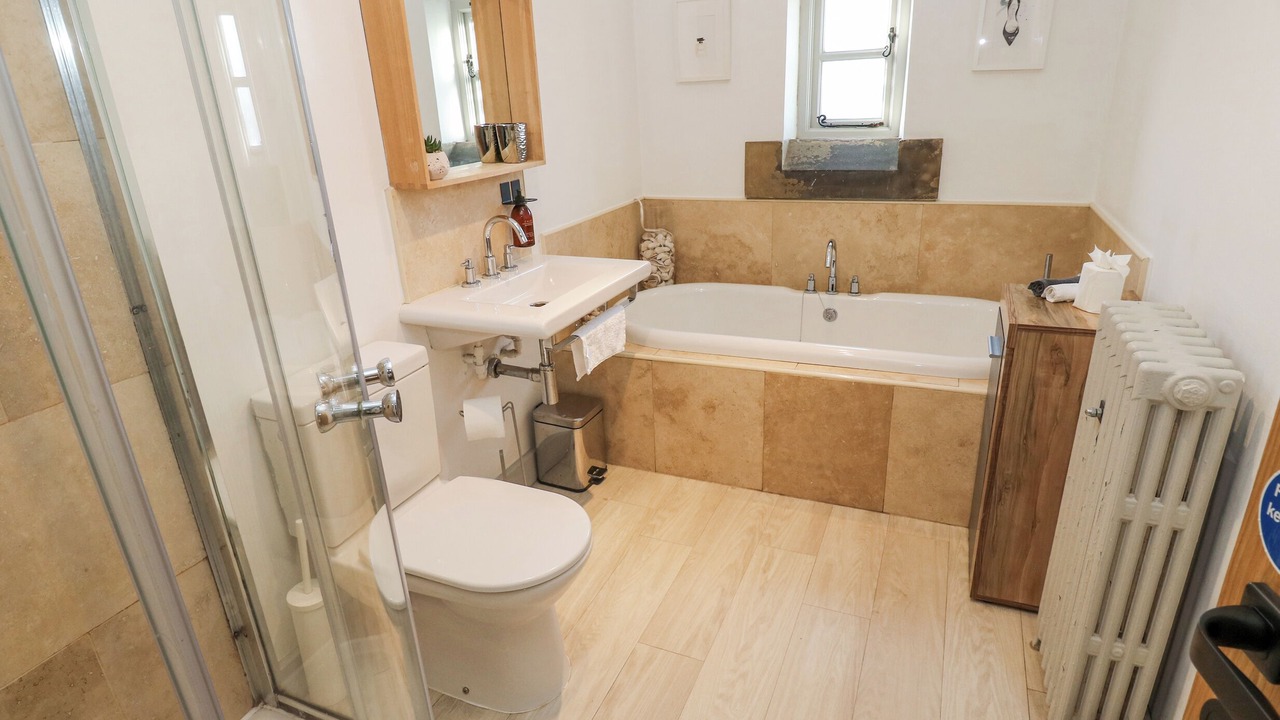 Photo of Others in Crigglestone