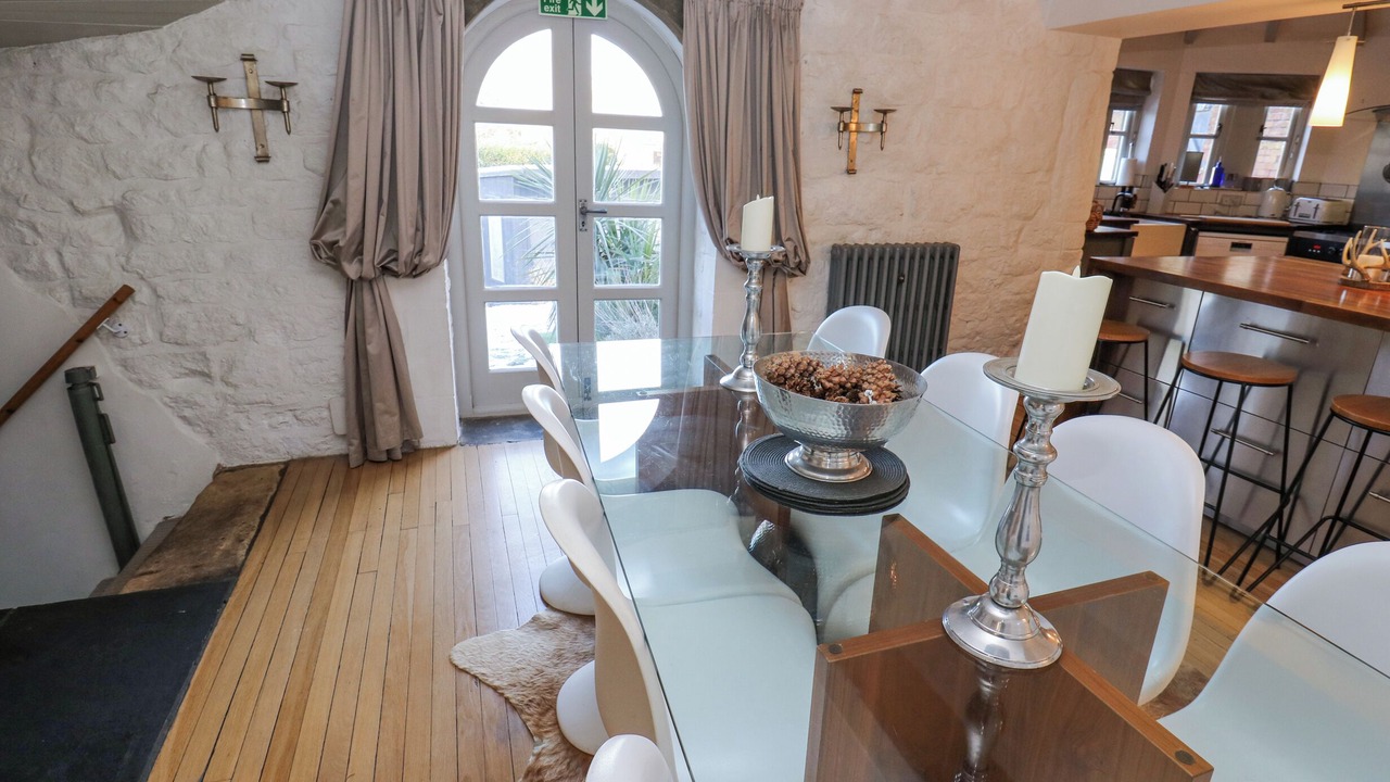 Photo of Others in Crigglestone