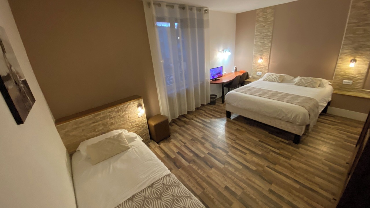 Photo of Bedroom in Lons-le-Saunier