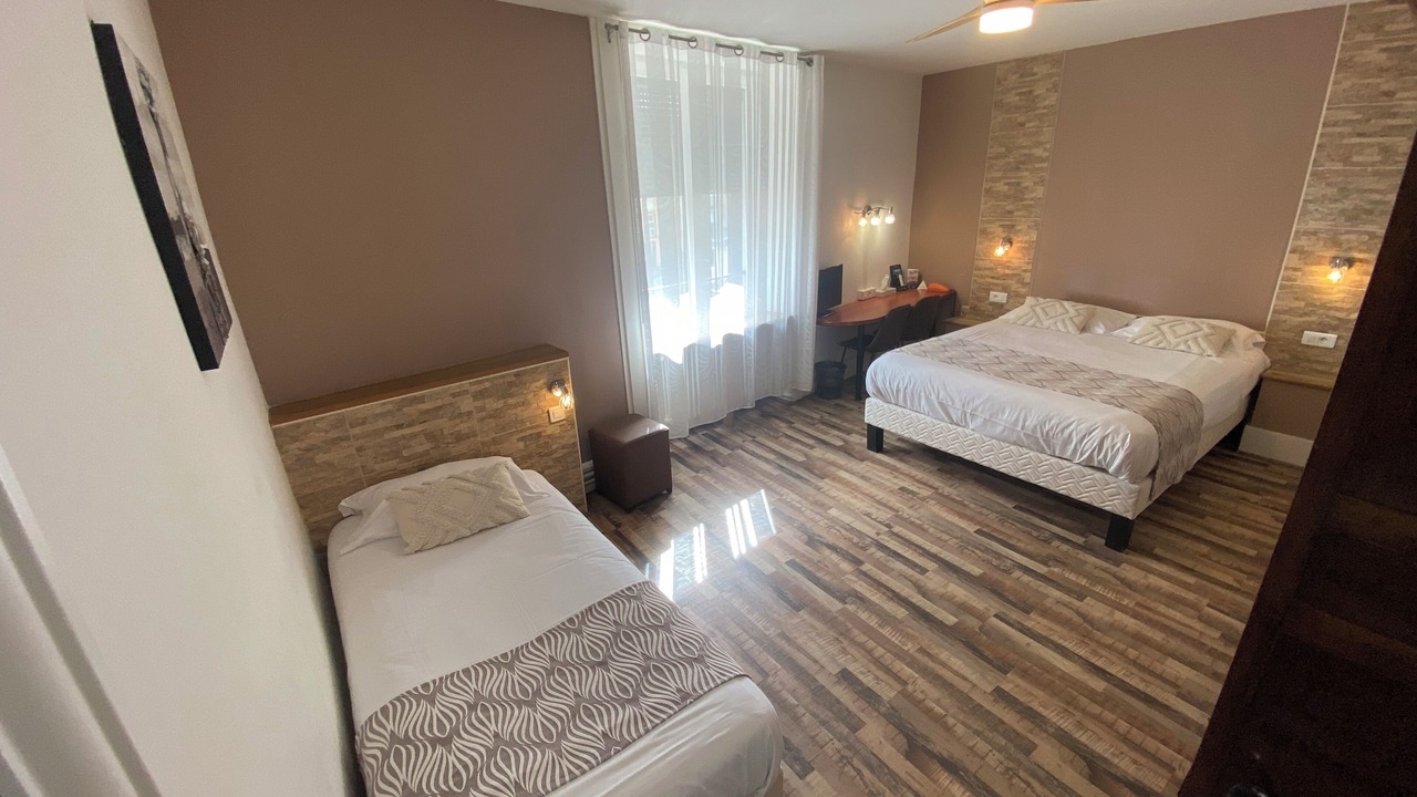 Photo of Bedroom in Lons-le-Saunier