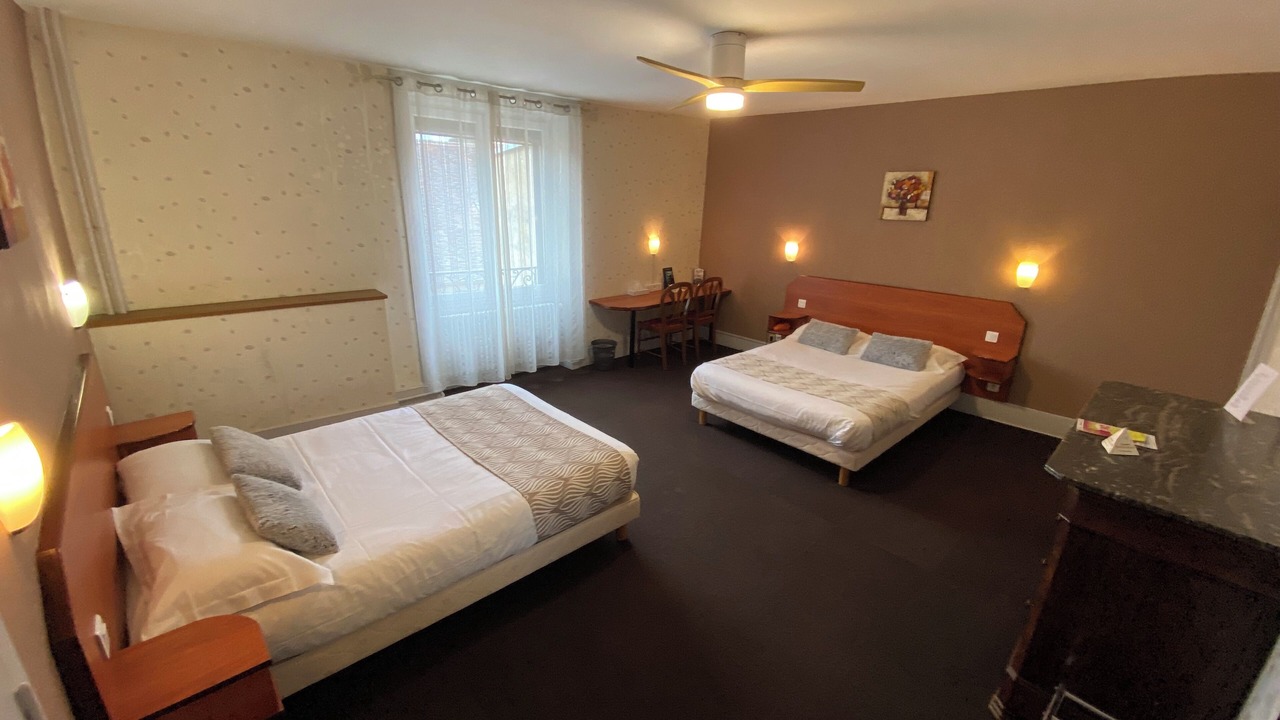 Photo of Bedroom in Lons-le-Saunier