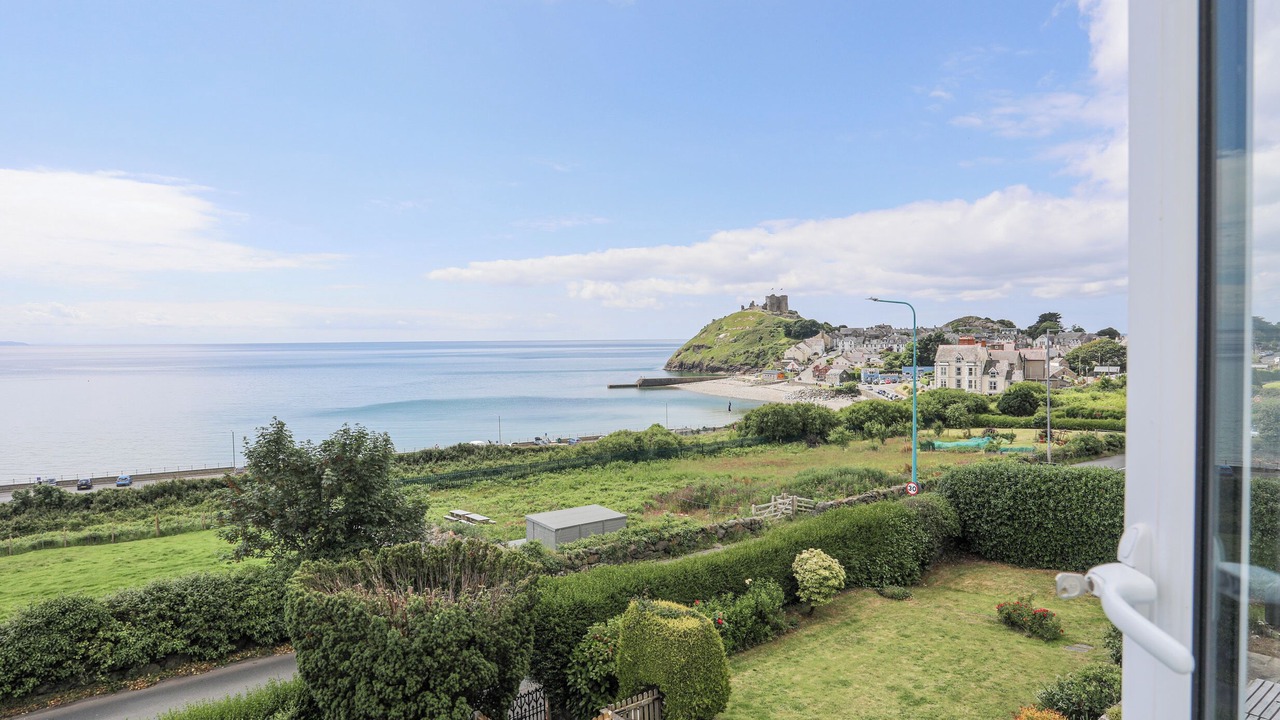 Photo of Others in Criccieth