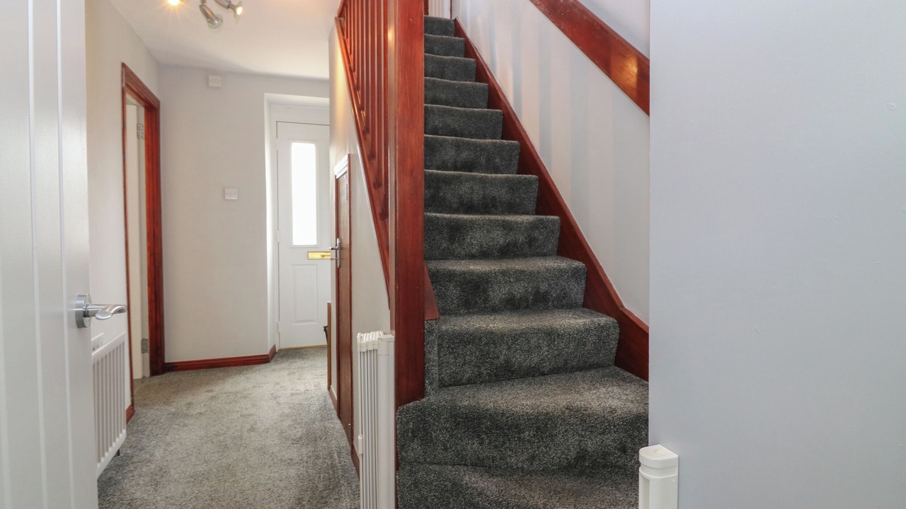 Photo of Others in St Combs