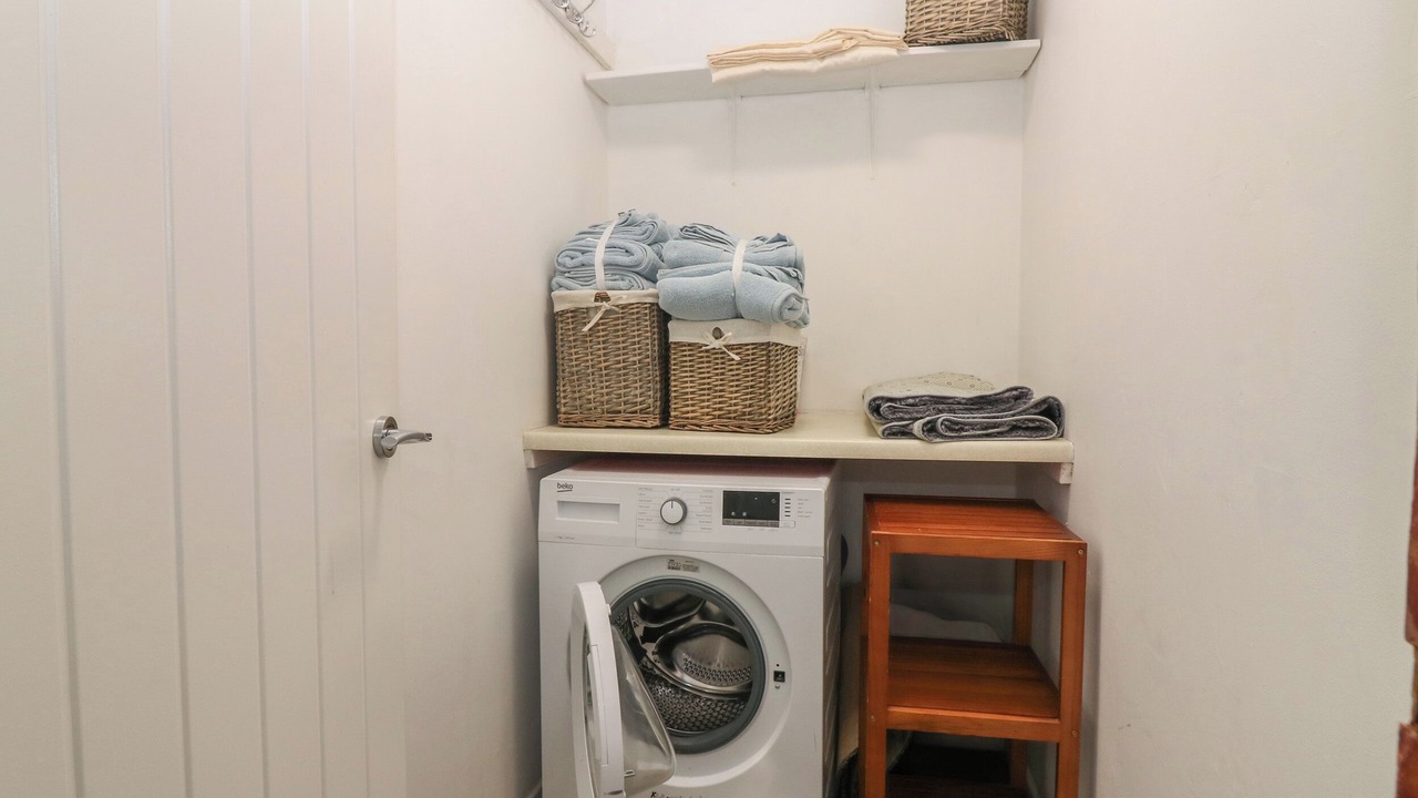 Photo of Others in St Combs