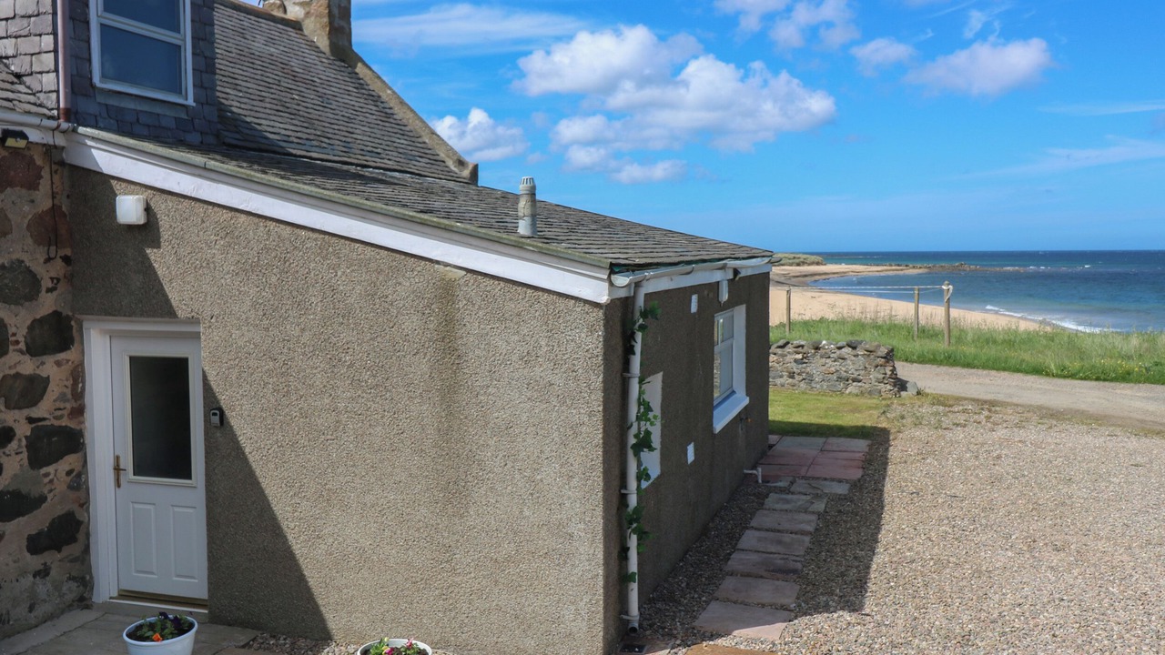 Photo of Outdoor in St Combs