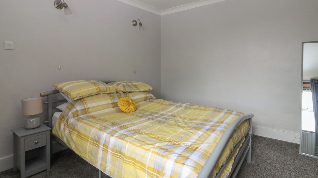 Photo of Others in St Combs