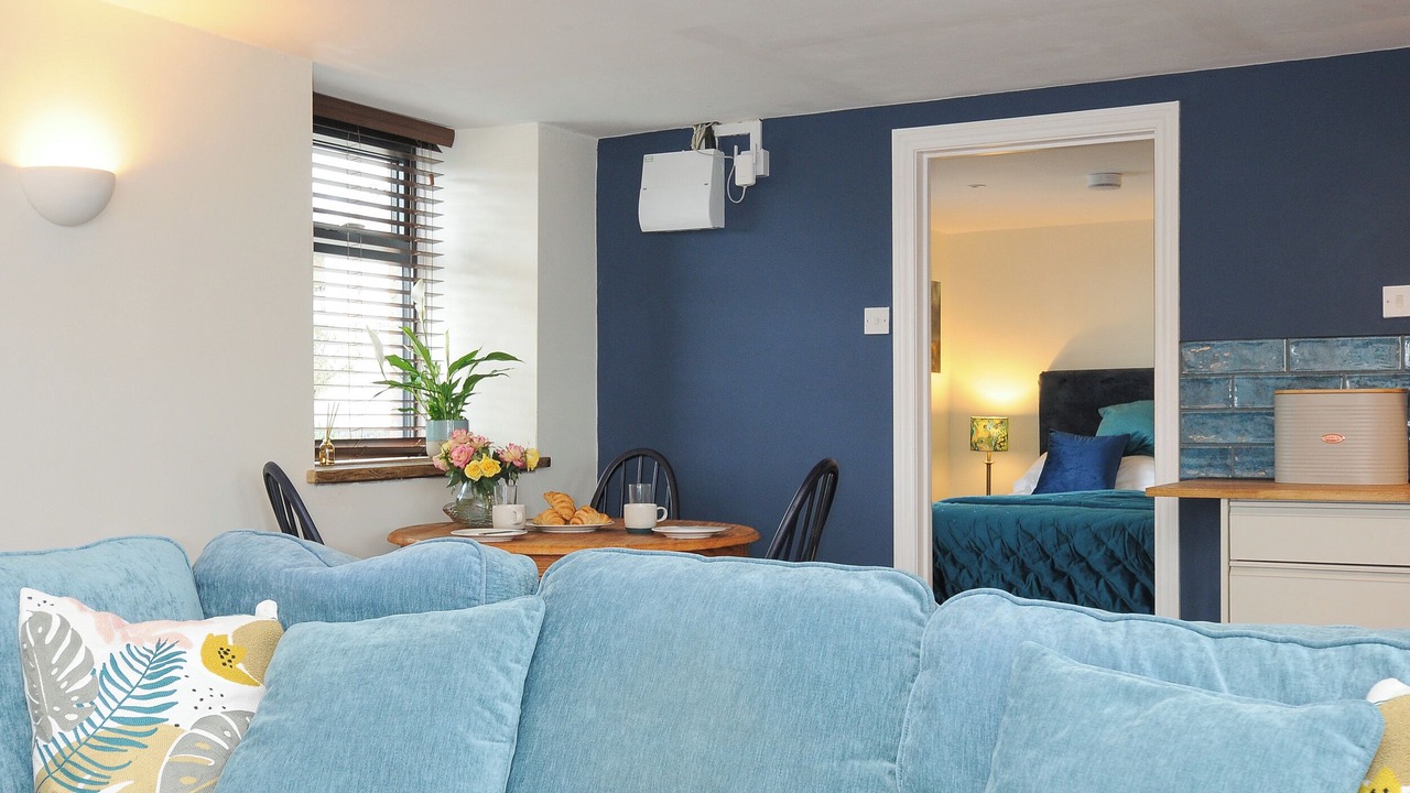 Photo of Livingroom in Helford Passage