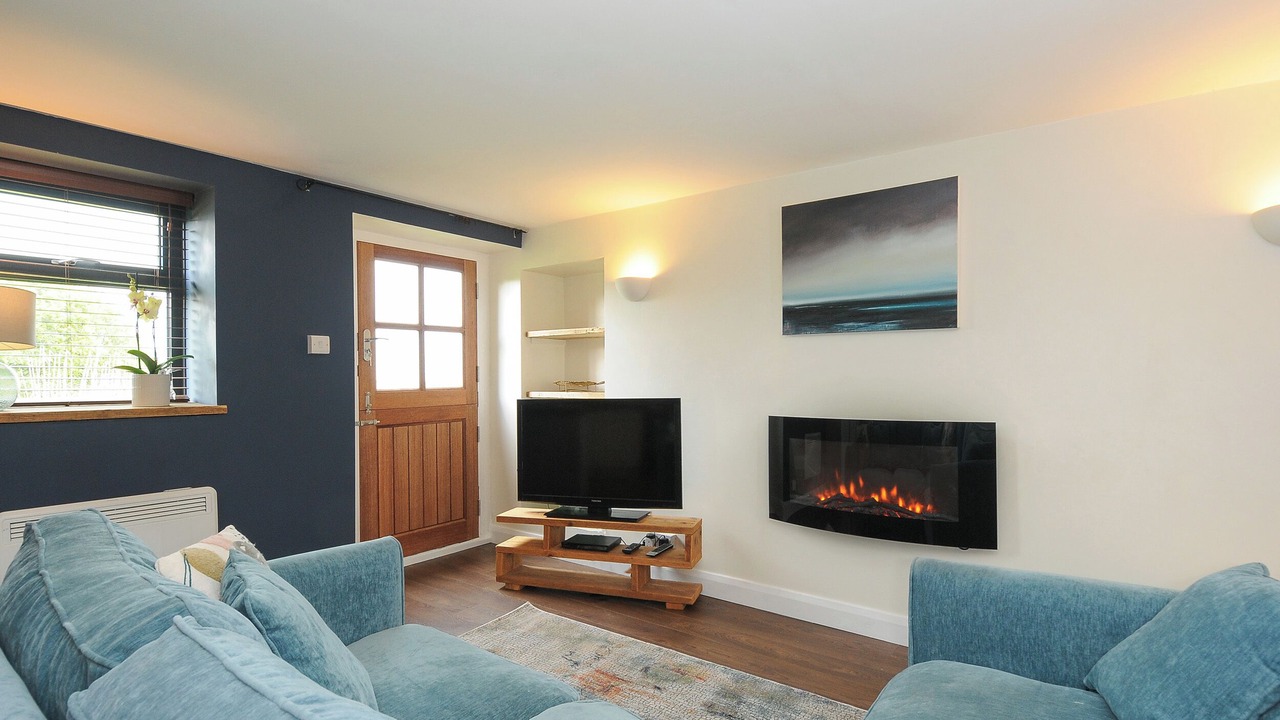 Photo of Livingroom in Helford Passage