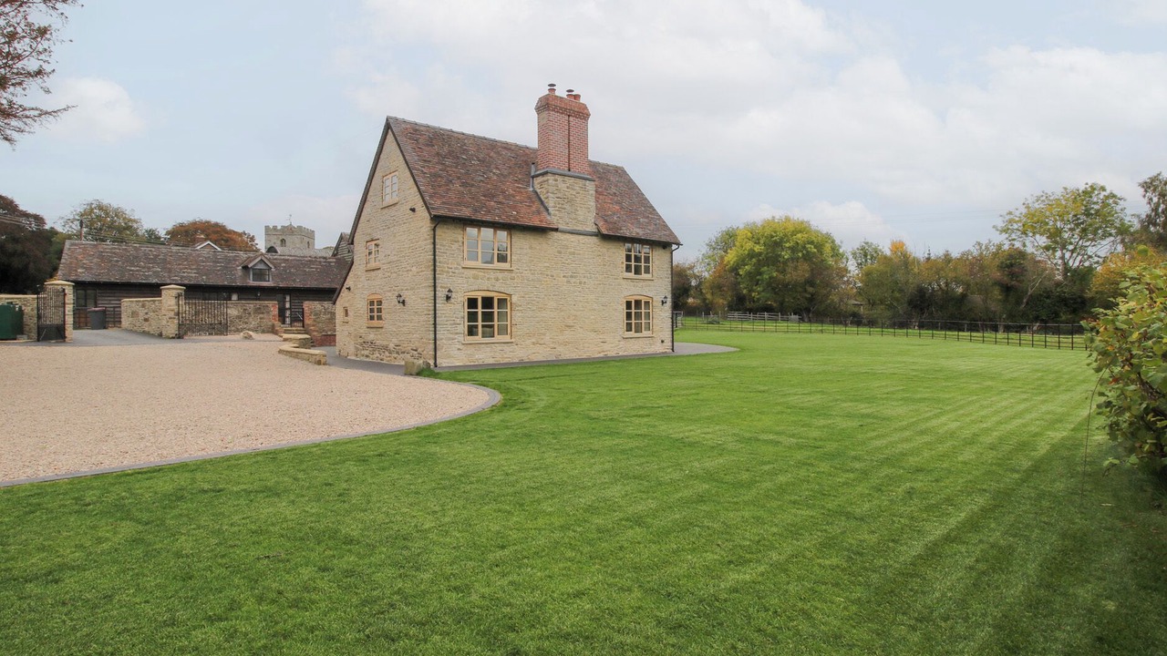 Photo of Outdoor in Wall-under-heywood