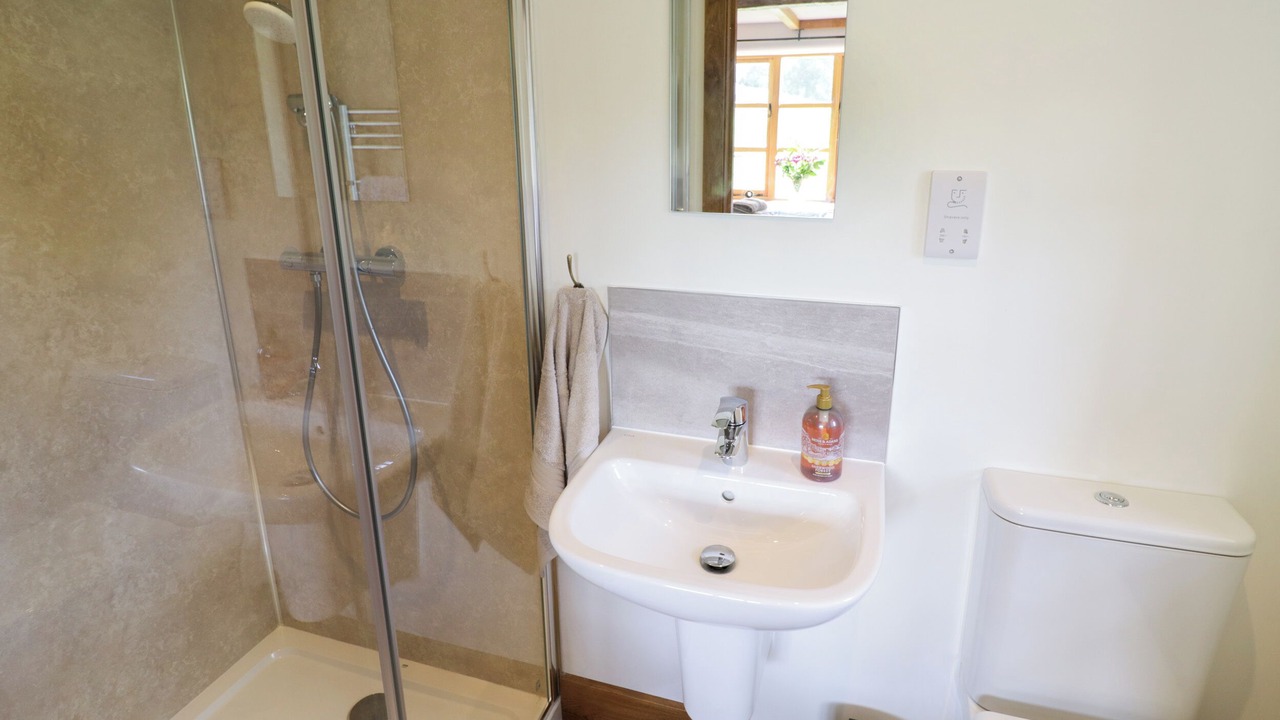 Photo of Others in Wall-under-heywood