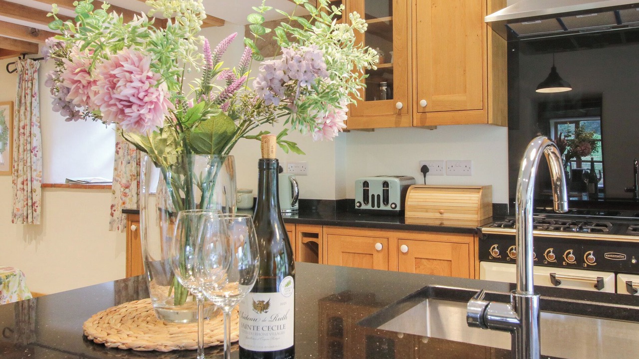 Photo of Others in Wall-under-heywood