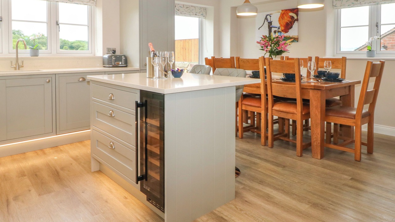 Photo of Others in Endon