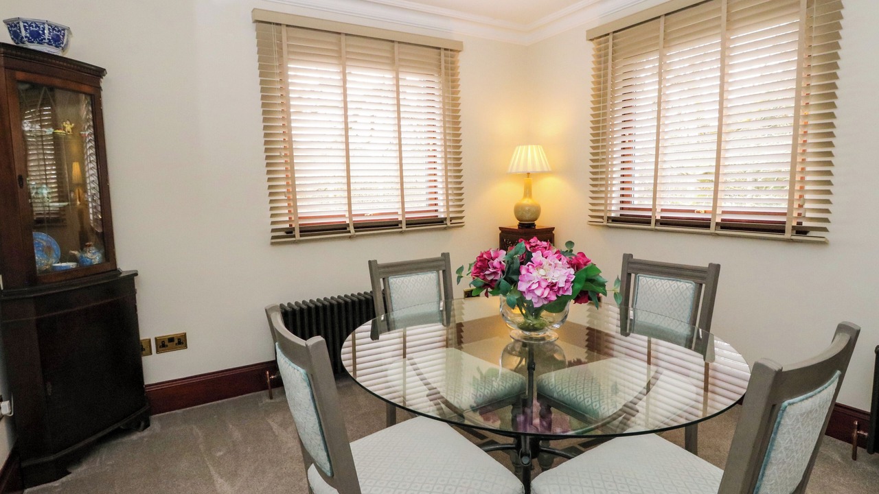 Photo of Others in Lanark