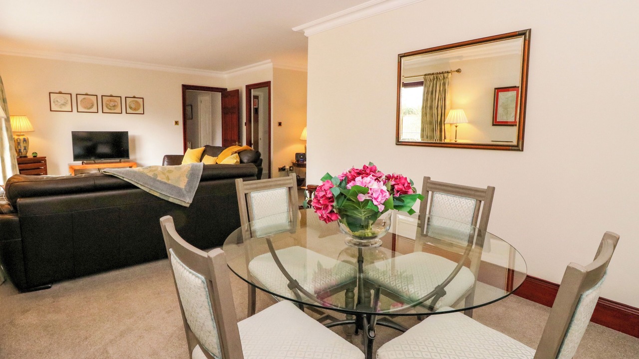 Photo of Others in Lanark