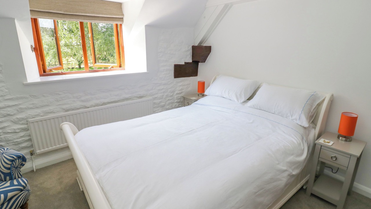 Photo of Others in Witney