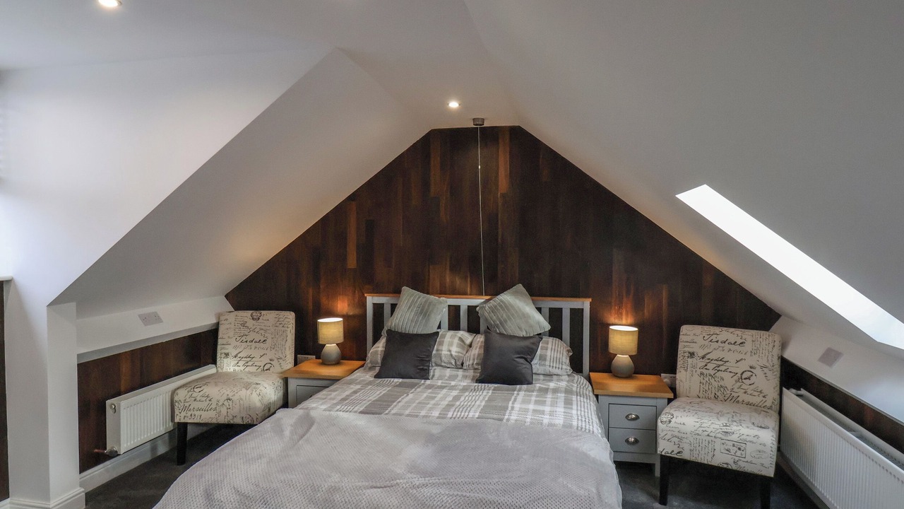 Photo of Others in Cayton Bay