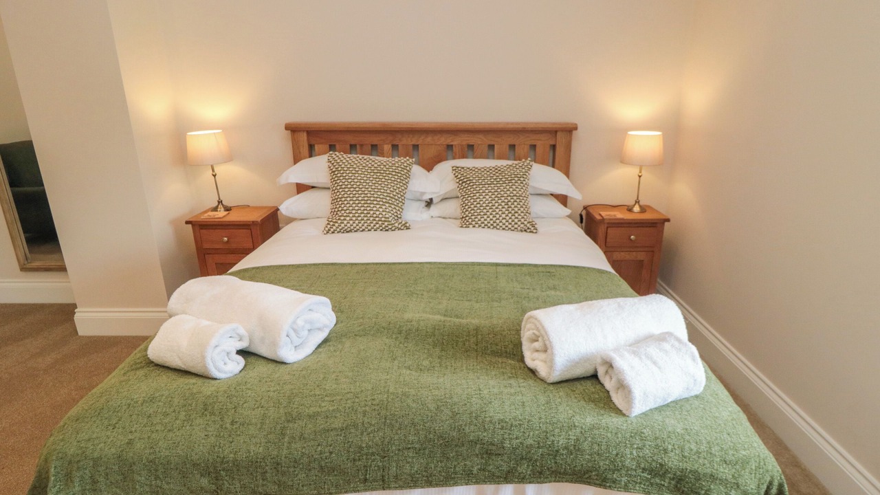 Photo of Others in Holme