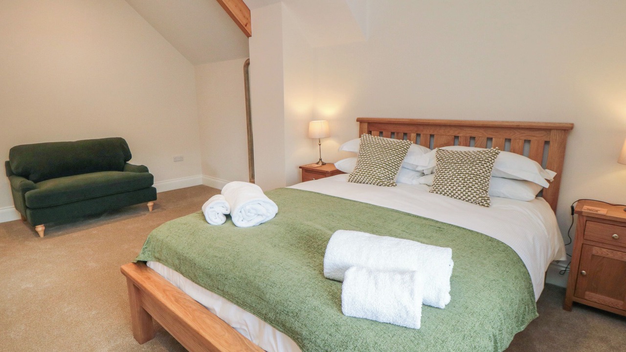 Photo of Others in Holme