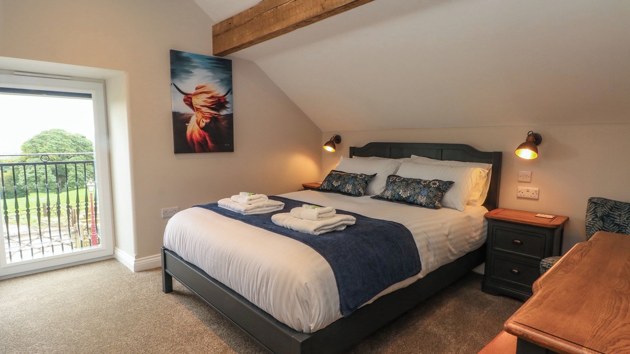 Photo of Others in Endon