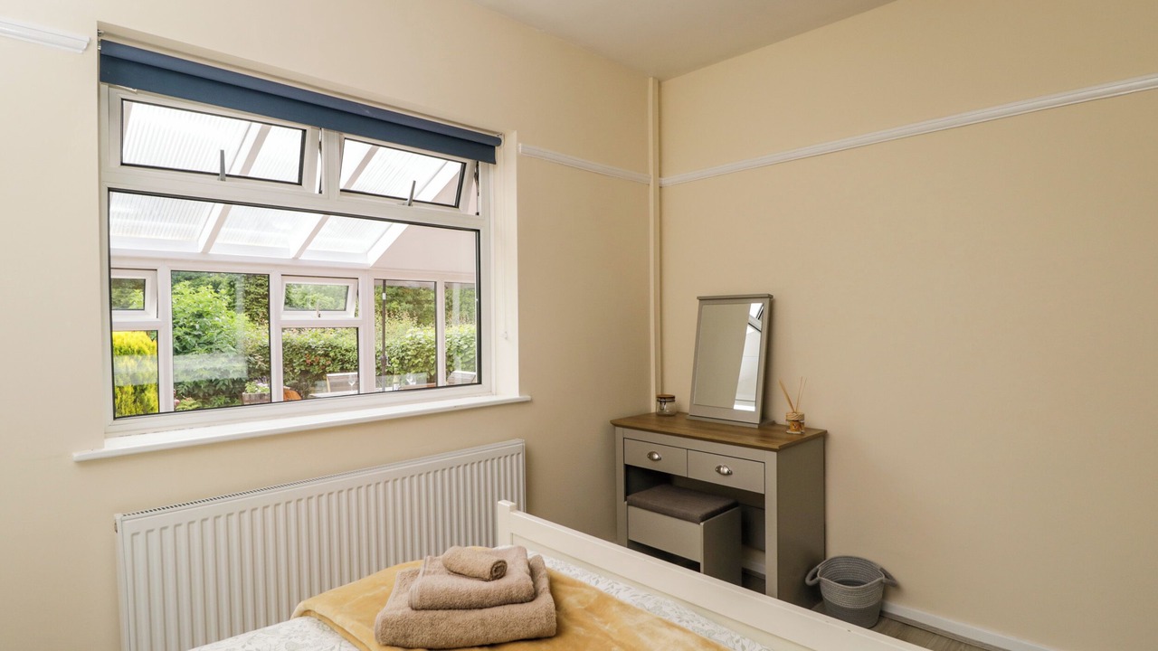 Photo of Others in Farlow