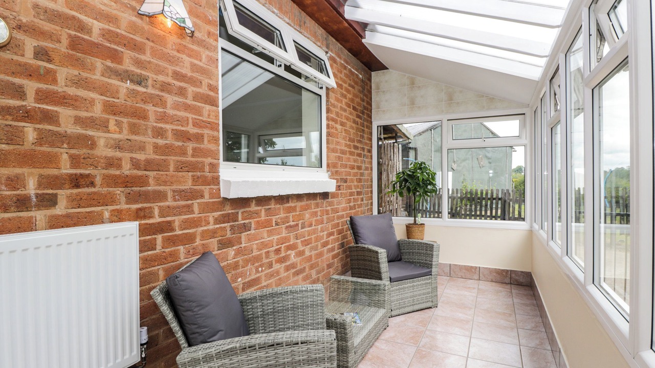 Photo of Others in Farlow