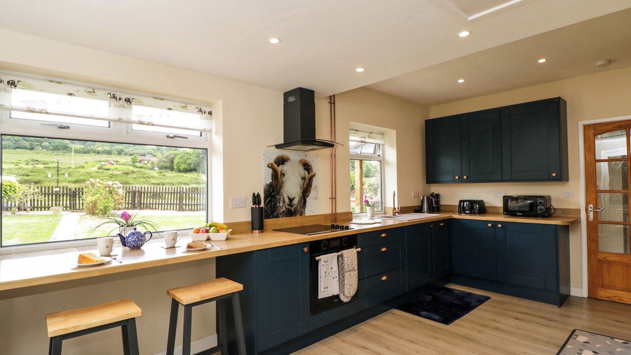 Photo of Others in Farlow