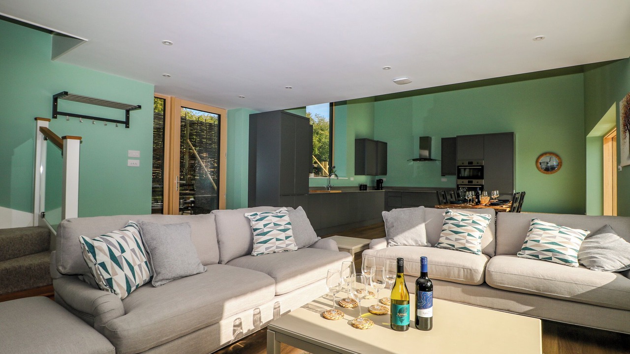 Photo of Livingroom in West Meon