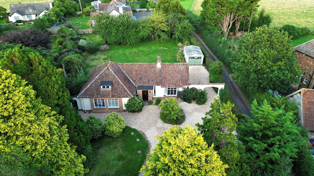 Photo of Outdoor in Bossington