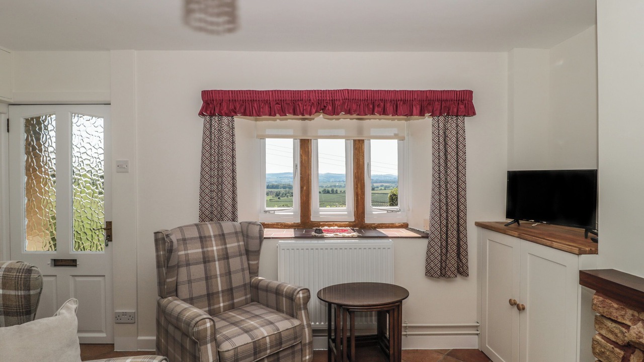 Photo of Livingroom in Stoke-sub-Hamdon