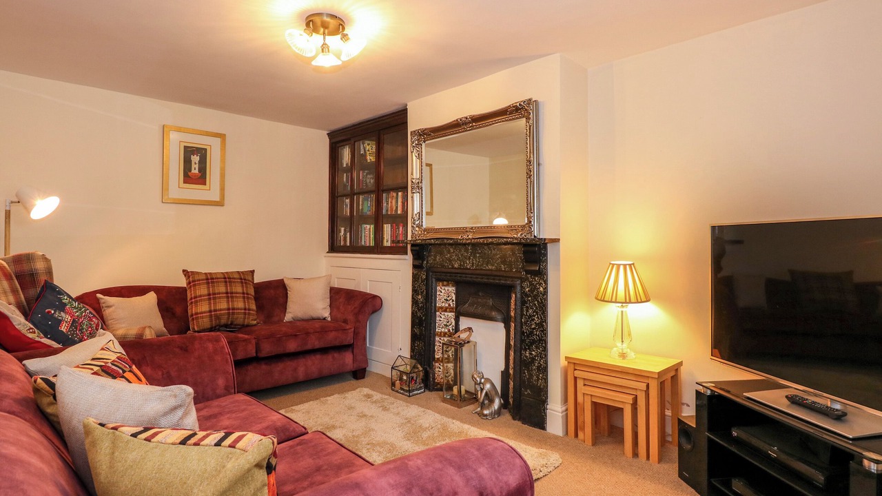 Photo of Livingroom in Newborough