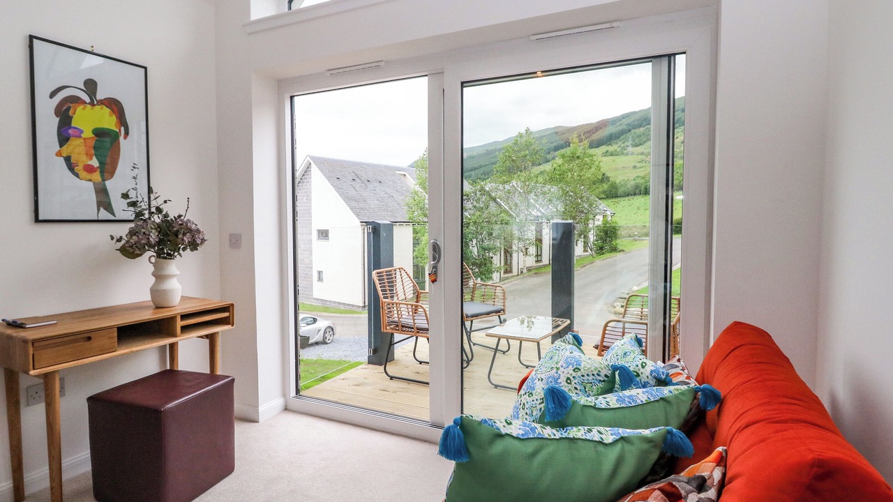 Photo of Livingroom in Fearnan