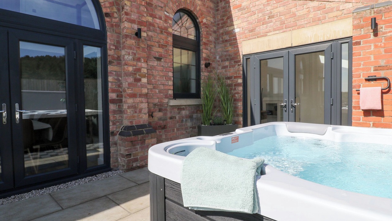 Photo of Patio Balcony in Annesley Woodhouse