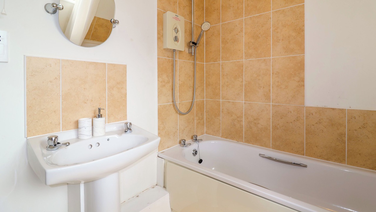 Photo of Others in Highbridge