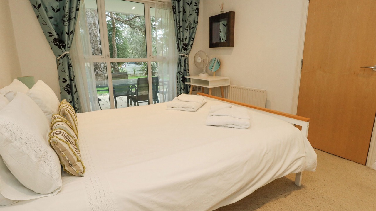 Photo of Others in Sandbanks