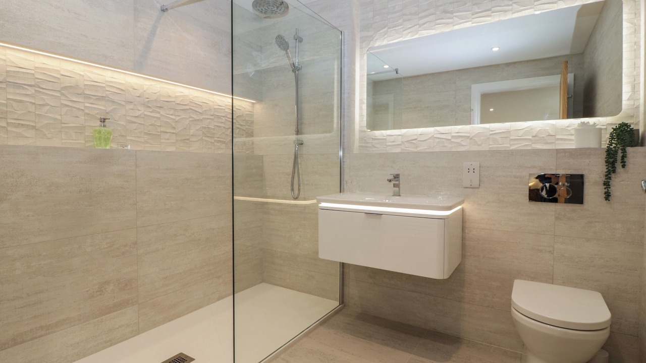 Photo of Others in Pilning