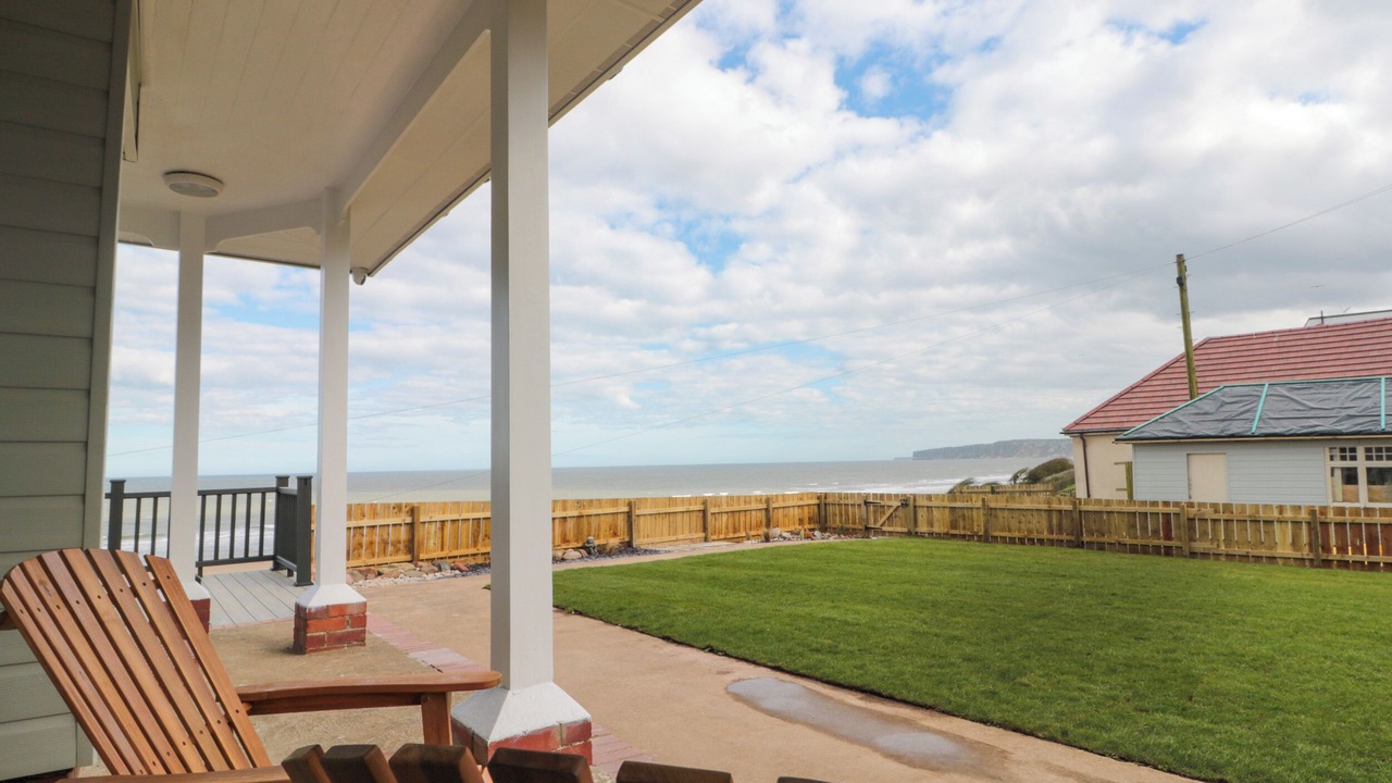 Photo of Patio Balcony in Filey
