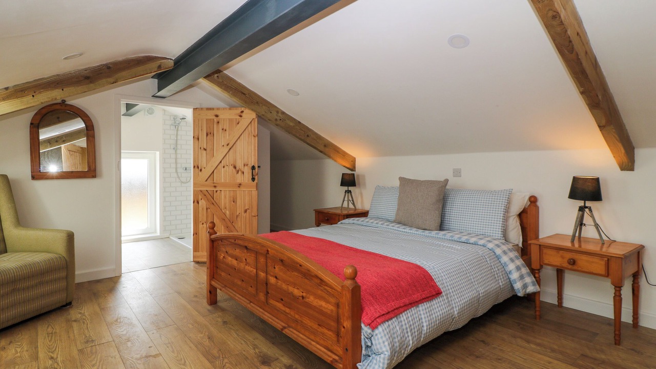 Photo of Others in Okehampton