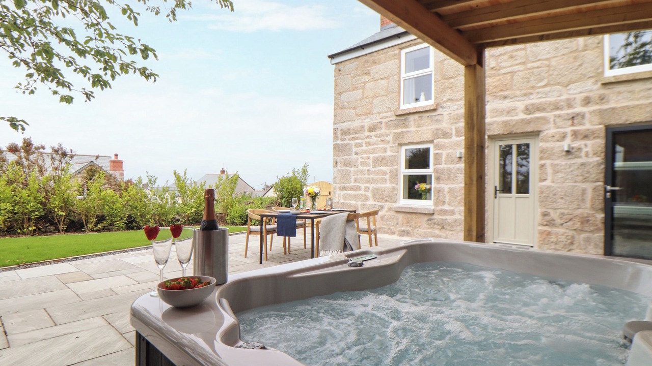 Photo of Patio Balcony in Pendeen