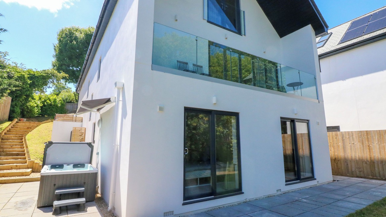 Photo of Outdoor in Westleigh