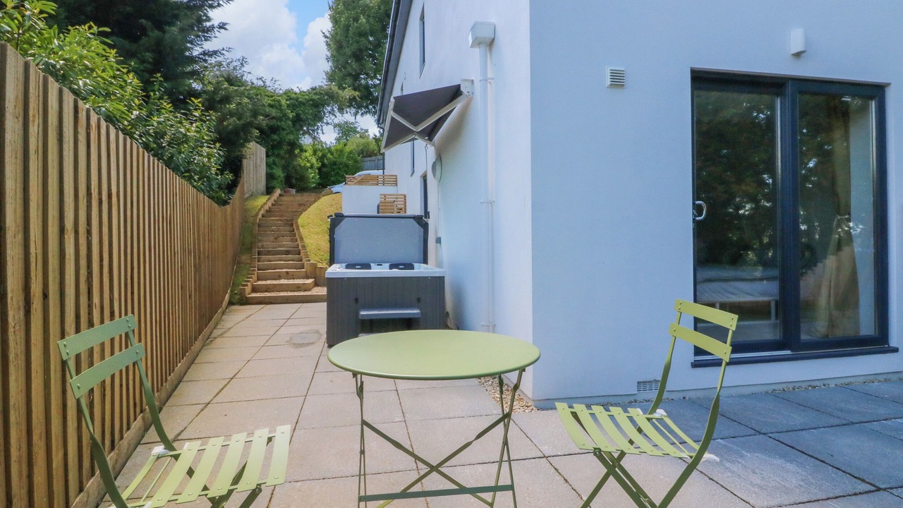 Photo of Outdoor in Westleigh