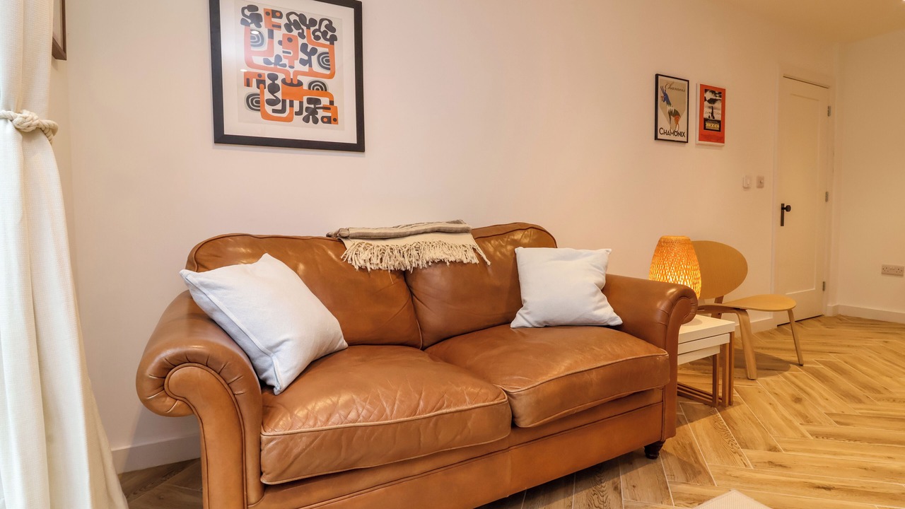 Photo of Livingroom in Westleigh