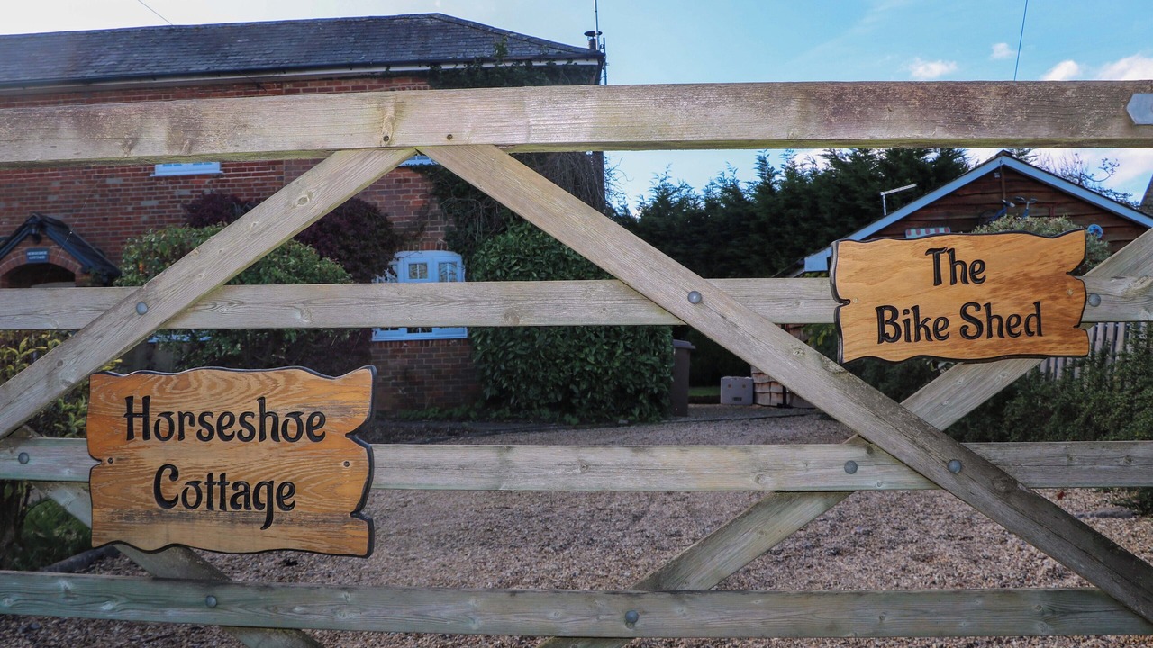 Photo of Outdoor in Dunbridge