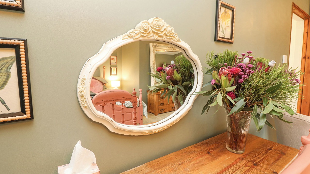 Photo of Others in Dunbridge