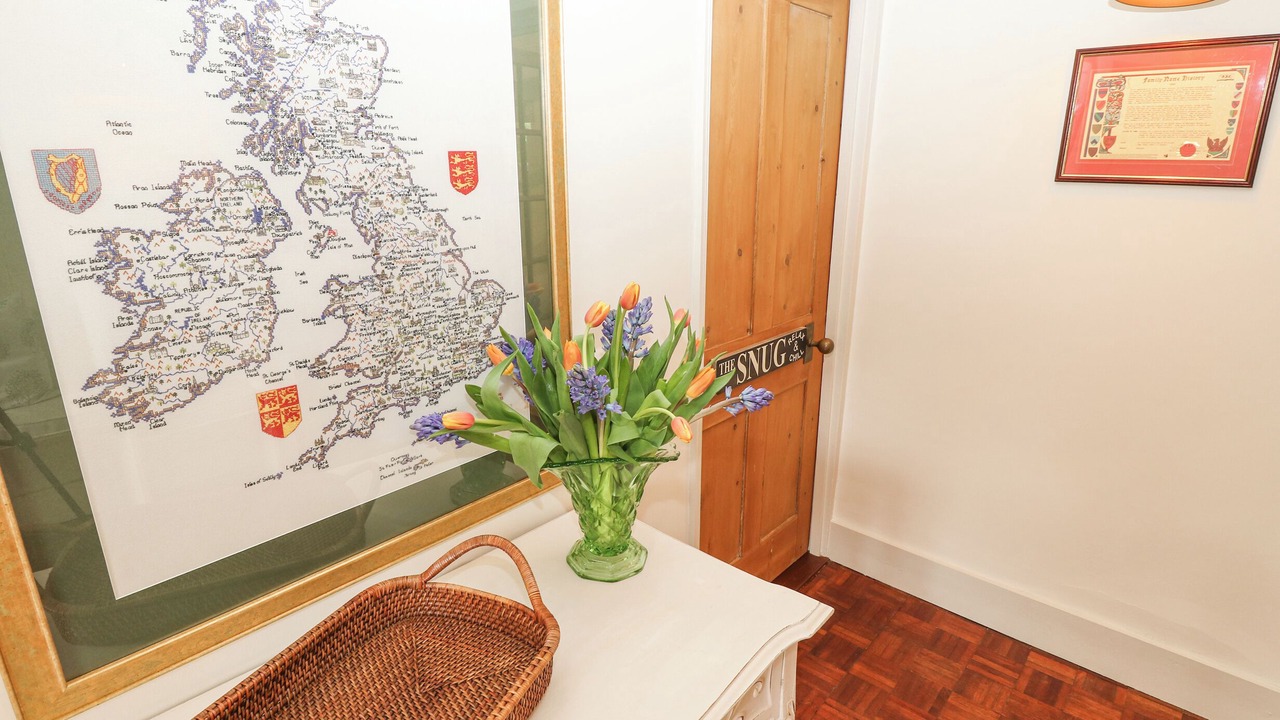 Photo of Others in Dunbridge