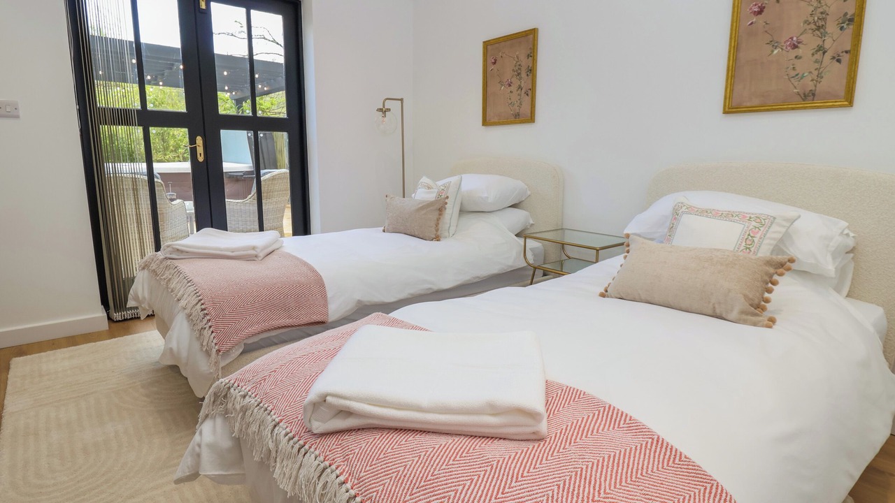 Photo of Others in Horton