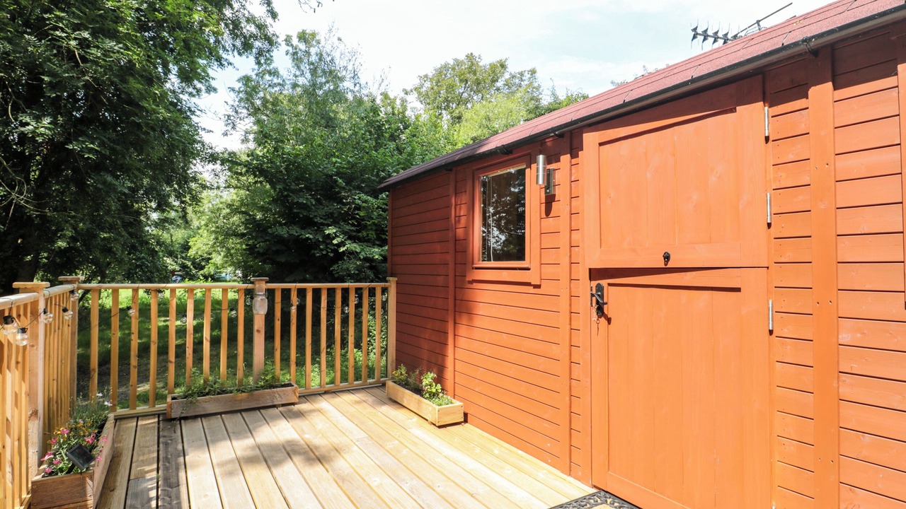 Photo of Outdoor in Shepperdine