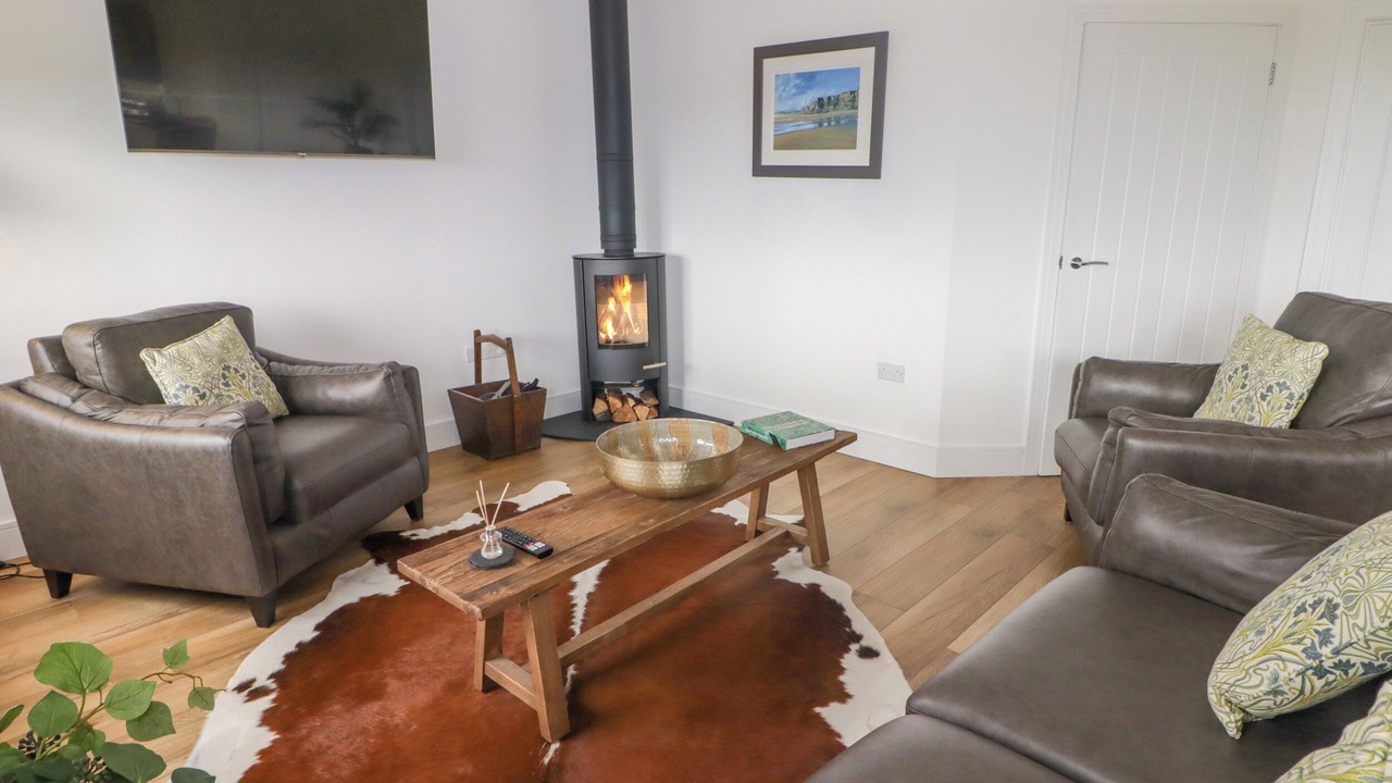 Photo of Livingroom in Monknash