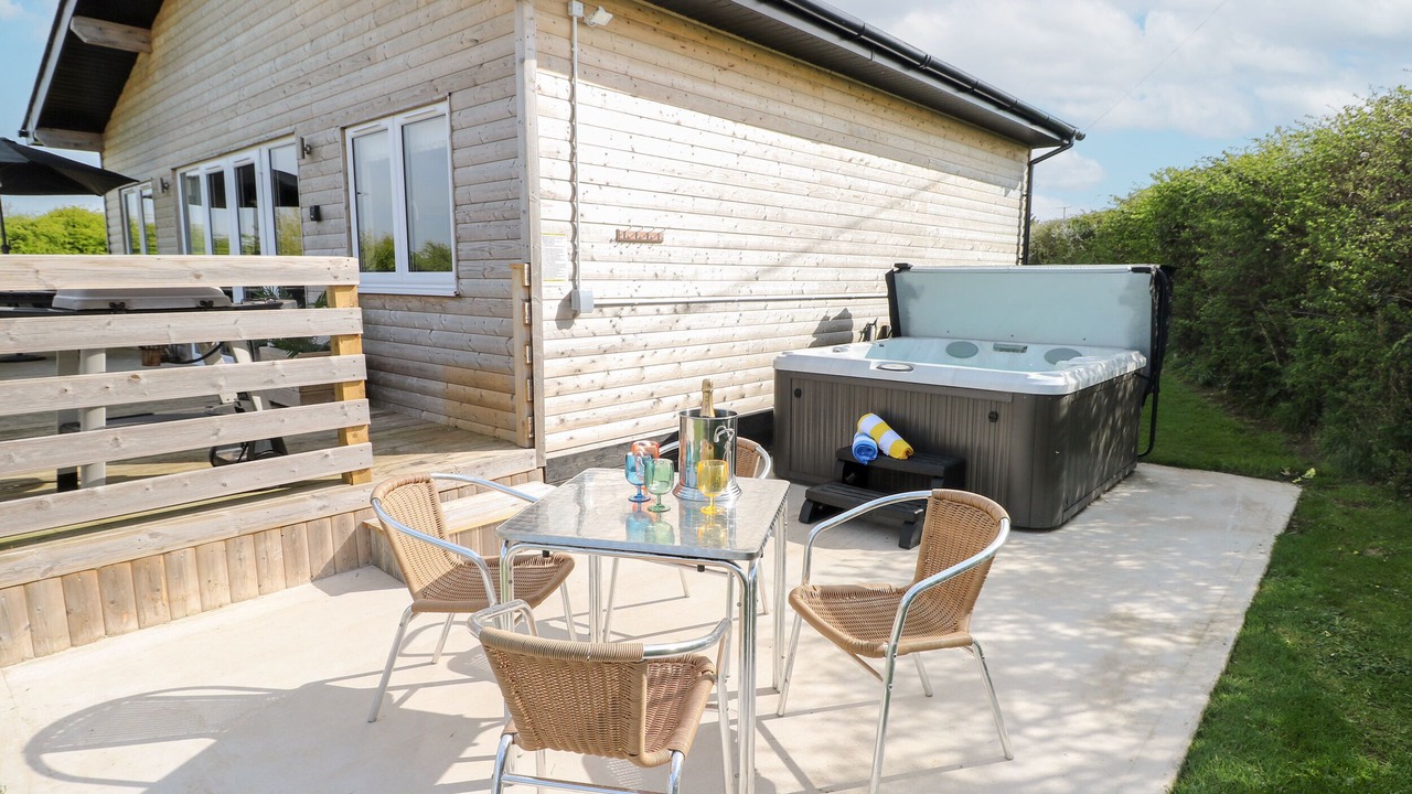 Photo of Patio Balcony in Monknash