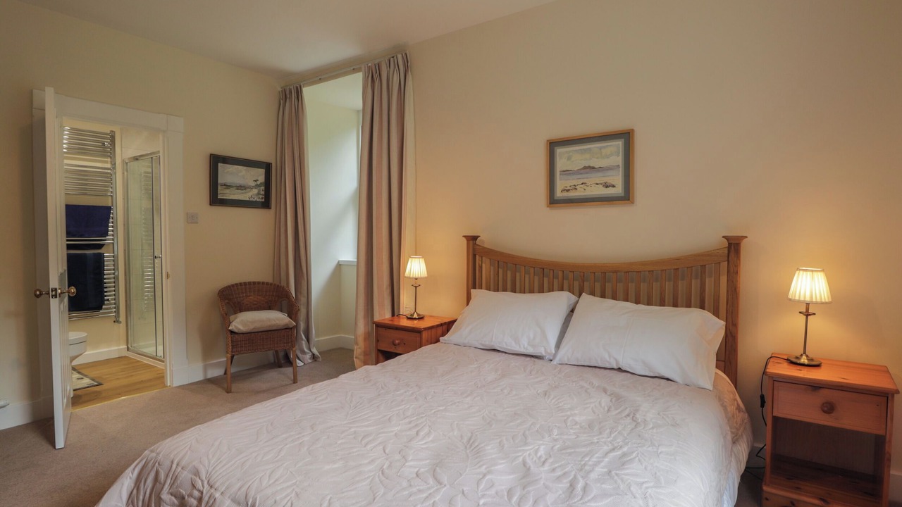 Photo of Others in Strathpeffer