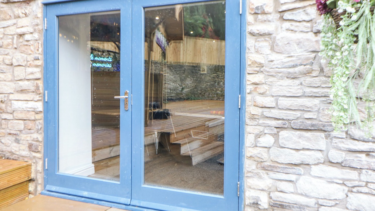 Photo of Outdoor in New Mills